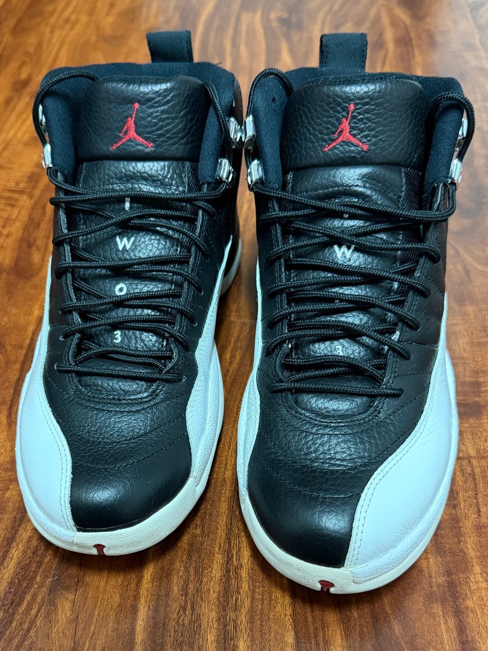 2012 Retro Jordan 12 Playoffs, size 9